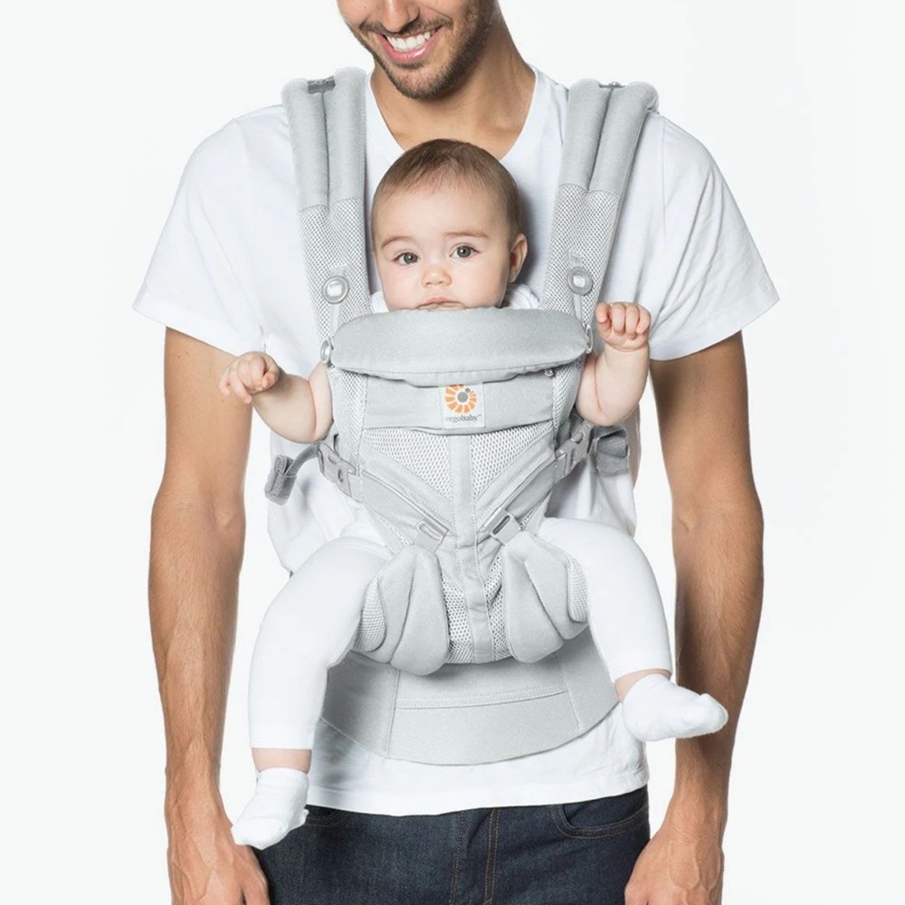 Ergobaby omni 360 Midnight Carrier - Picture 2 of 7